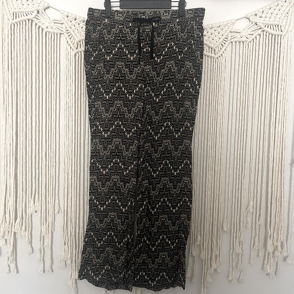 Democracy Pants - Old Money Boutique Chic Indoor/Outdoor Airy Pants Sz M